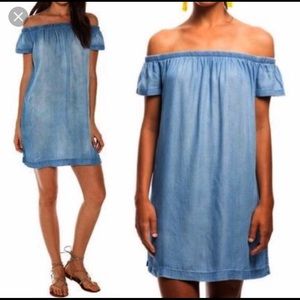 Cloth and Stone off shoulder dress.